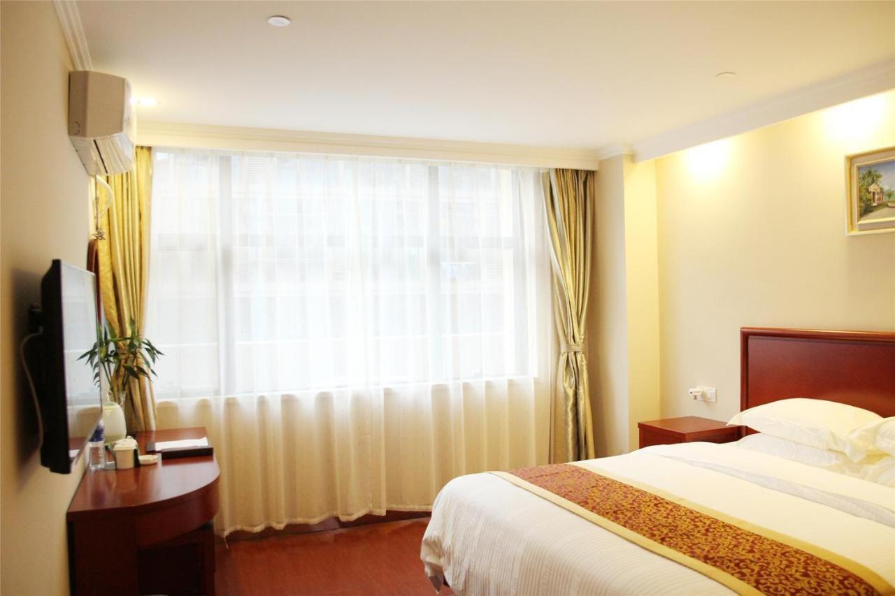 Greentree Inn Suzhou Taicang City Liuhe Town Tinghai Road Express Hotel Zewnętrze zdjęcie