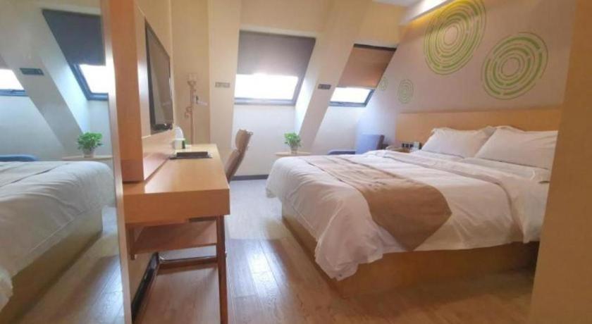 Greentree Inn Suzhou Taicang City Liuhe Town Tinghai Road Express Hotel Zewnętrze zdjęcie